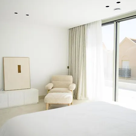 Maldonado - Luxury With Pool In Town Centre - Lual Semesterbostad Nerja